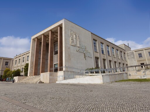 Fachada da Faculdade de Letras da Universidade de Lisboa